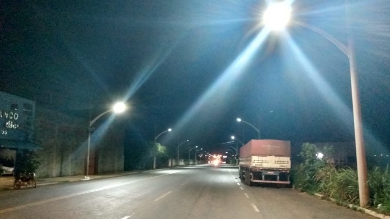 A prefeitura de Araguari por meio da secretaria de Obras continua trabalhando com o intuito de oferecer mais segurança à população por meio de iluminação pública de qualidade.