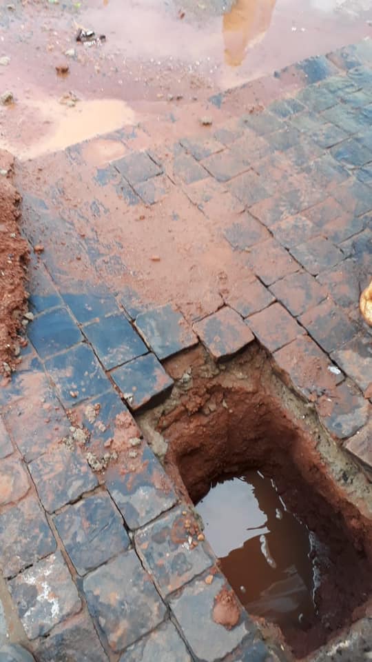 Equipe SAE já nas ruas fazendo troca de ramal na Rua Djalma Luís Rocha - Bairro Paraiso