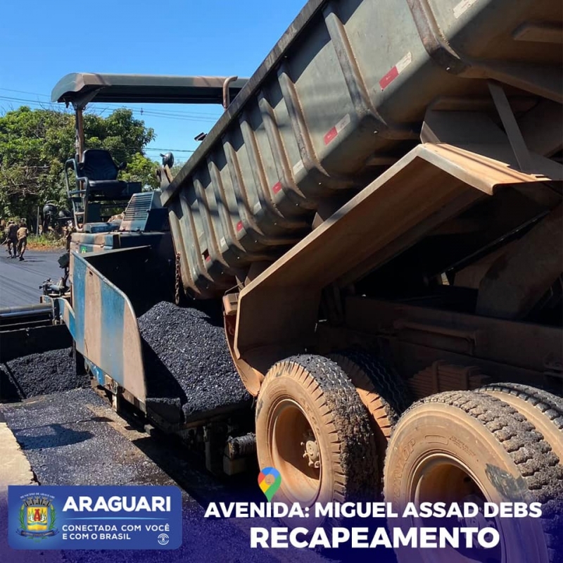 Prefeitura de Araguari, por meio da Secretaria Municipal de Obras, inaugura nesta quarta-feira (14), &agrave;s 17h, melhorias no trecho da Av. Miguel Assad Debs, no bairro Independ&ecirc;ncia, uma 12 vias da cidade que est&atilde;o sendo asfaltadas.