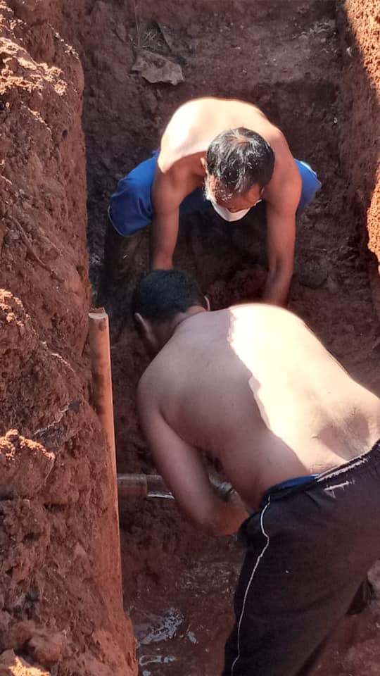 Ligação de esgoto na Rua Dona Cesária - Bairro Industrial 