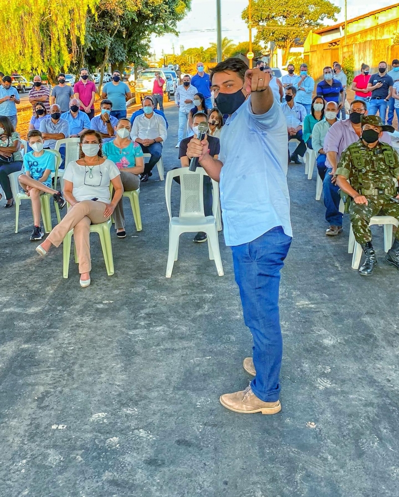 A obra foi entregue aos moradores, que ganham com o desenvolvimento da região.   Os serviços urbanos e de trânsito também estão sendo realizados no Bairro Independência e região.