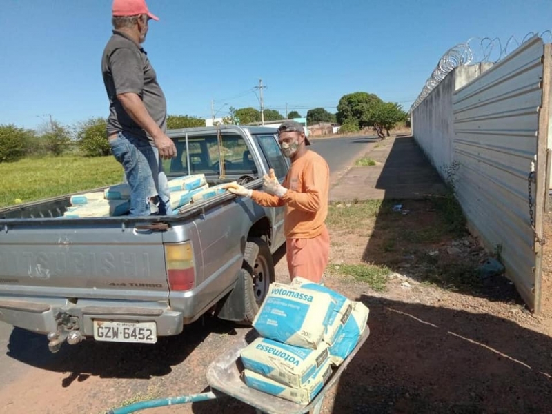 A Secretaria de Saúde reiniciou nesta quinta-feira (22), as obras do Centro de Apoio Psicossocial– Álcool e Droga. Assim que for inaugurado, o centro terá o atendimento 24h aos usuários de álcool e drogas.