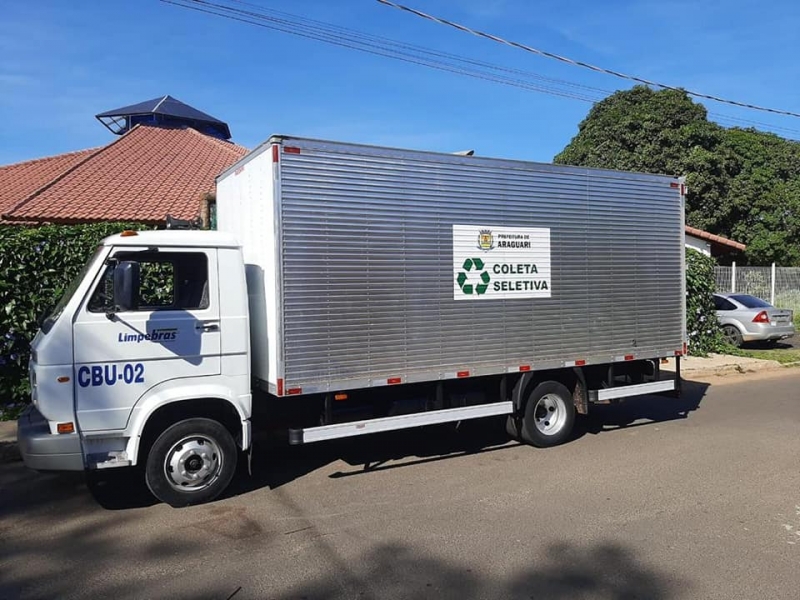 Araguari recebeu nesta semana, representantes do Conselho Regional dos Técnicos Industriais de Minas Gerais – CRT-MG visitou a cidade de Araguari, com objetivo de apresentar o Conselho Regional e Federal dos Técnicos Industriais, bem como suas legislações.