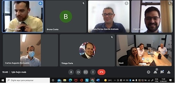 Sempre trabalhando pelo desenvolvimento da cidade, o prefeito Renato Carvalho juntamente com os secretários Karla Fernandes (Desenvolvimento), Thiago Rafael (Fazenda) e o presidente da Câmara Municipal, vereador Leonardo Rodrigues, se reuniram virtualmente com representantes do INDI.