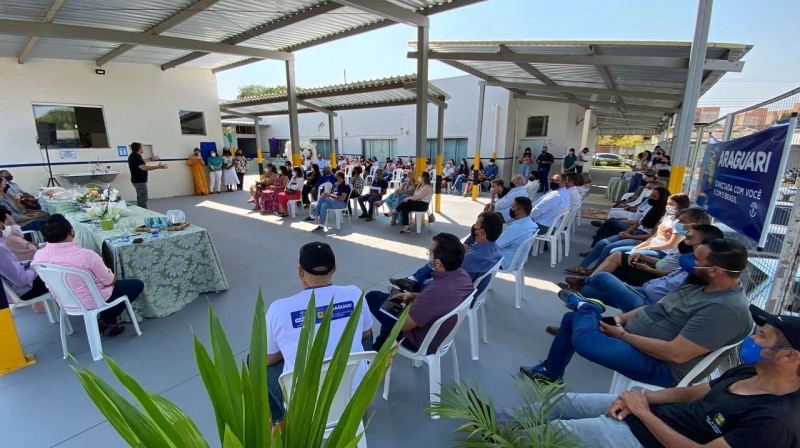 Dentre os eventos programados para o aniversário de 133 anos de Araguari, a secretaria de Agricultura inaugurou na manhã desta sexta-feira (27), o Banco de Alimentos Rivalino de Sousa Pereira. A solenidade foi realizada no prédio que abrigará a instituição, ao lado da secretaria de Meio Ambiente no bairro Maria Eugênia.