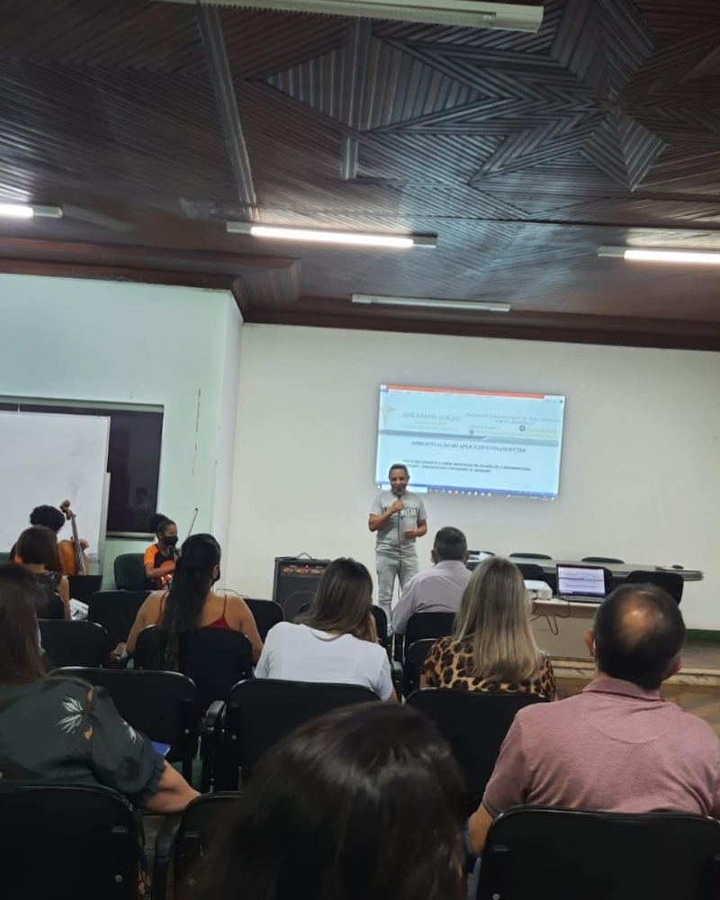 A prefeitura de Araguari através da secretaria do Trabalho e Ação Social por meio do Conselho Municipal dos Direitos da Criança e Adolescente e Sindicato dos Contadores de Araguari, se reuniram na última sexta-feira (10) no auditório da Associação Comercial e Industrial de Araguari - ACIA.