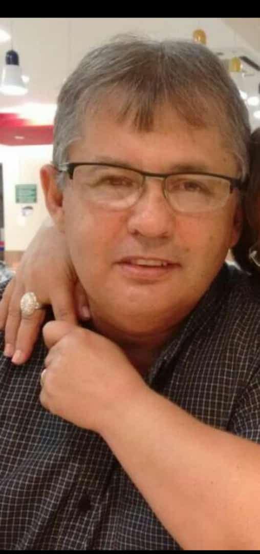 O dia amanheceu mais triste para o colega de trabalho e amigo Luiz Felipe Miranda, nosso secretário de obras da Prefeitura de Araguari, pela morte do pai dele em função de complicações por causa da COVID-19.