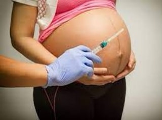 As gestantes e mulheres que derão luz em até 45 dias de risco voltarão a ser imunizadas a partir desta terça-feira, 25 de maio. A vacinação estava suspensa porque o município só tinha doses da Astrazeneca e estas foram suspensas para esse grupo por serem contra indicadas pela Anvisa.