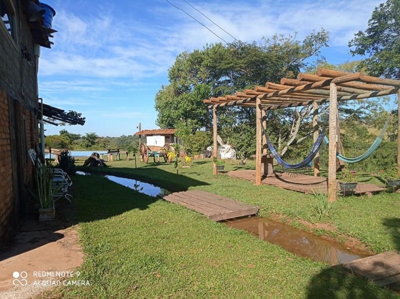 Nesta quinta feira (27), a Secretária de Desenvolvimento Econômico e Turismo Karla Fernandes, o Presidente da FAEC Diogo Machado, o Gestor de Turismo Municipal Yuri Borges e o vice-presidente da FAEC Wederson Prado, fizeram uma visita ao empreendimento Estância do Guardião para conhecer o trabalho de ecoturismo desenvolvido ali.