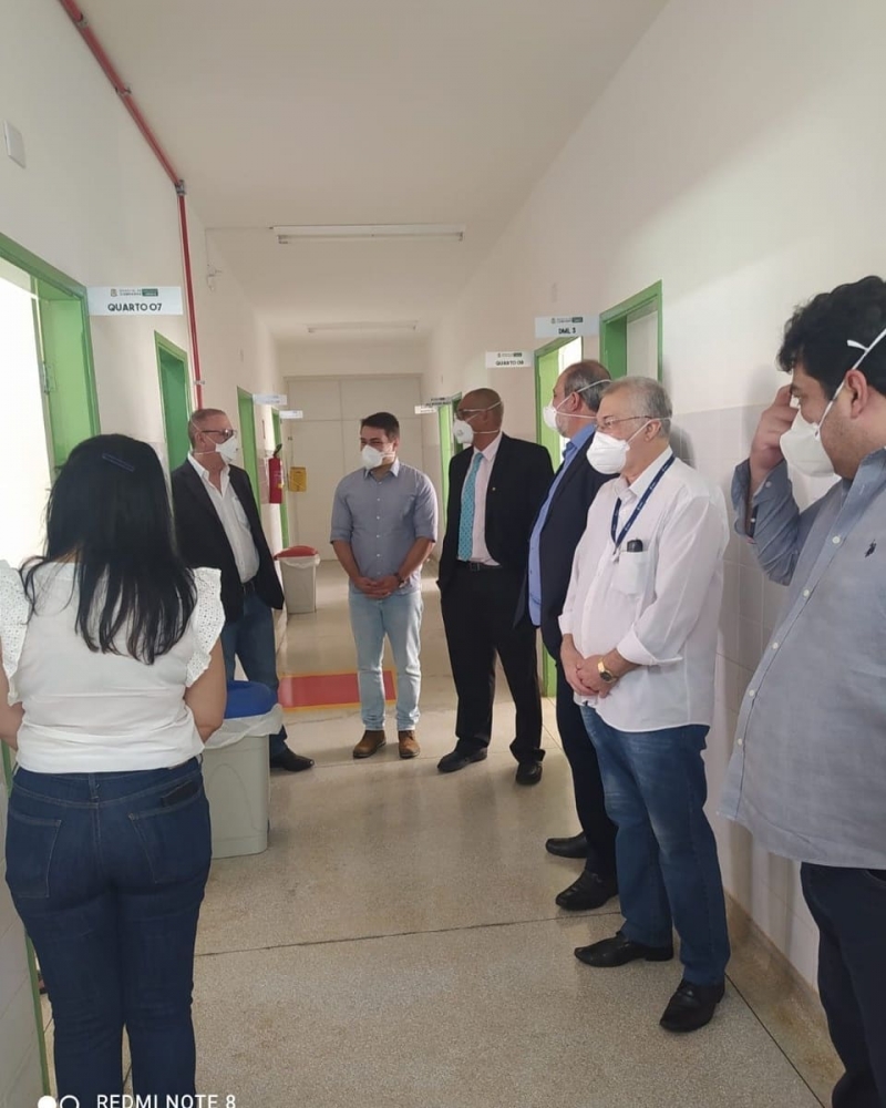 Dando continuidade aos projetos e ações para a Saúde de nosso município, o Hospital de Campanha – HCAMP foi palco para uma visita do Procurador da República Federal Cleber Eustáquio Neves.