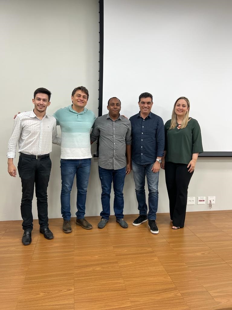 Prefeito promove reunião com equipe do governo