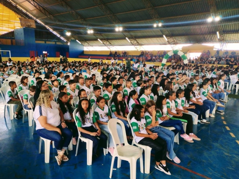 Educação de Araguari em Movimento