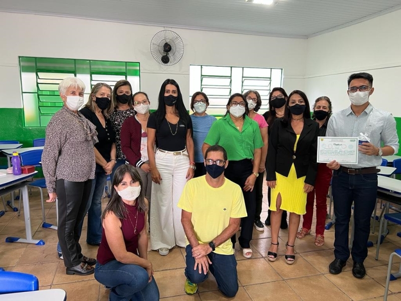 Seguindo diretrizes do Prefeito Renato Carvalho, da Vice-Prefeita Maria Cecília, a secretaria de Educação, realizou nesta terça-feira (08), Oficinas Pedagógicas para os professores e especialistas da rede municipal, buscando sempre uma educação de qualidade.