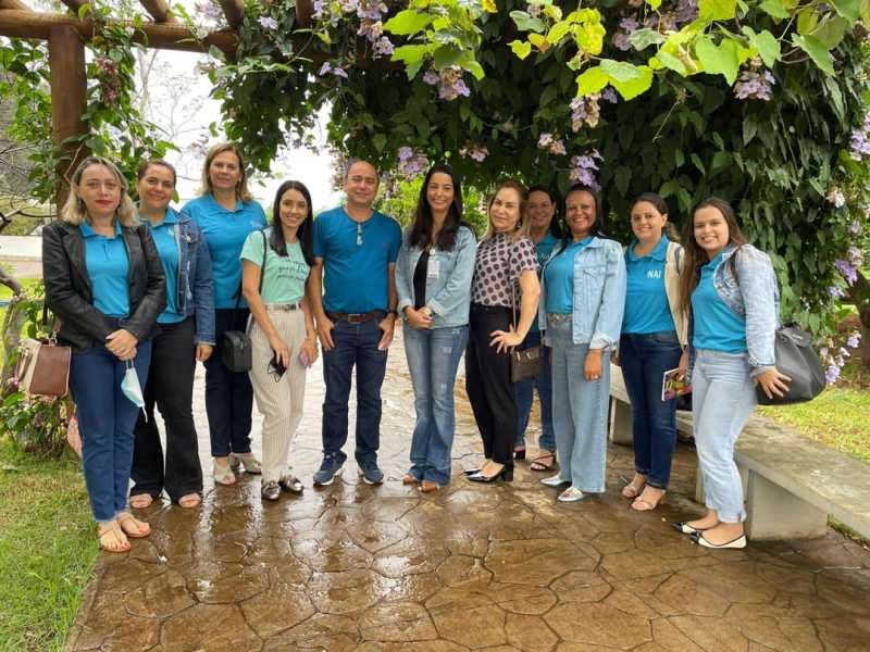 Por determinação do prefeito Renato Carvalho e da vice Maria Cecília, na manhã desta quarta-feira (04), o secretário de Educação Gilmar Chaves e a equipe do Departamento NAI (Núcleo de Apoio a Inclusão,) realizou uma visita in loco ao "Campus Municipal de Atendimento à Pessoa com Deficiência " e ao "Centro de Referência especializado em Transtorno do Espectro Autista (TEA)" na cidade de Uberlândia, com o intuito de aprimorar e ampliar o conhecimento acerca desse assunto.