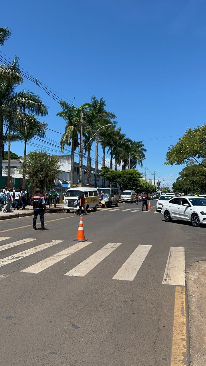 A secretaria de Trânsito, Transporte e Mobilidade Urbana – SETTRANS, vem desenvolvendo ações importantes visando proporcionar um trânsito mais seguro nas avenidas e ruas do município.