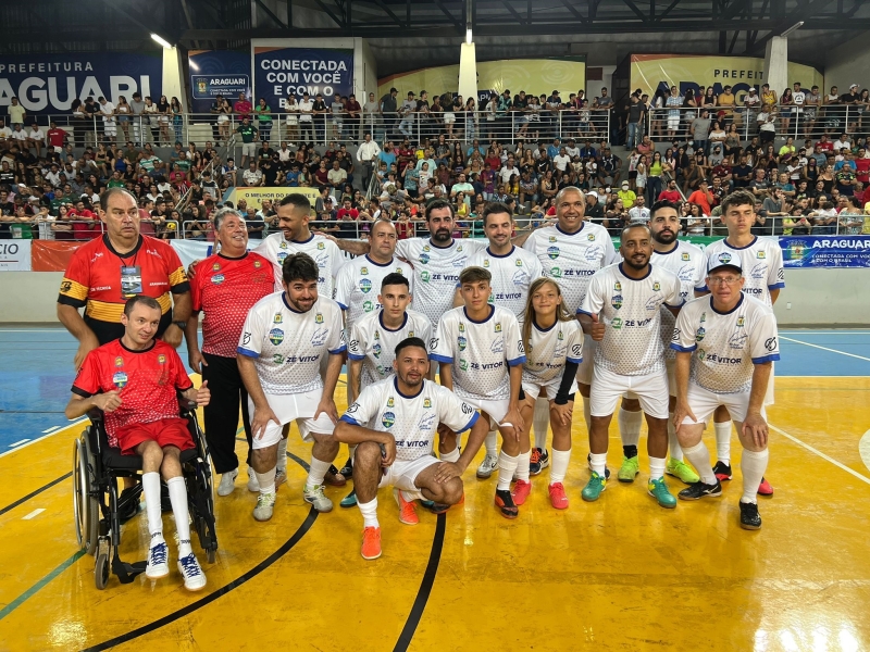 Conheça o Falcão do futsal down 