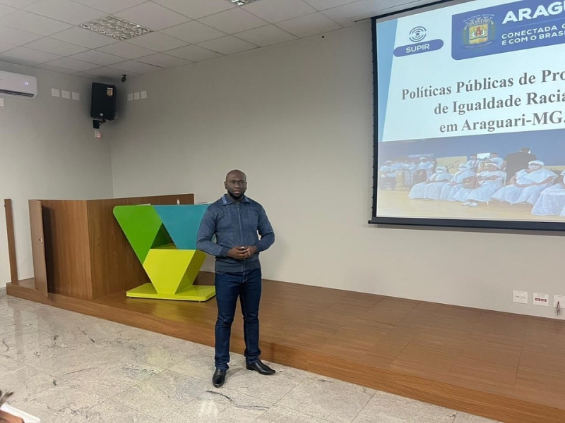 Prefeito de Araguari promove reunião com equipe de governo