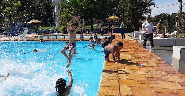 Educação de Araguari em Movimento