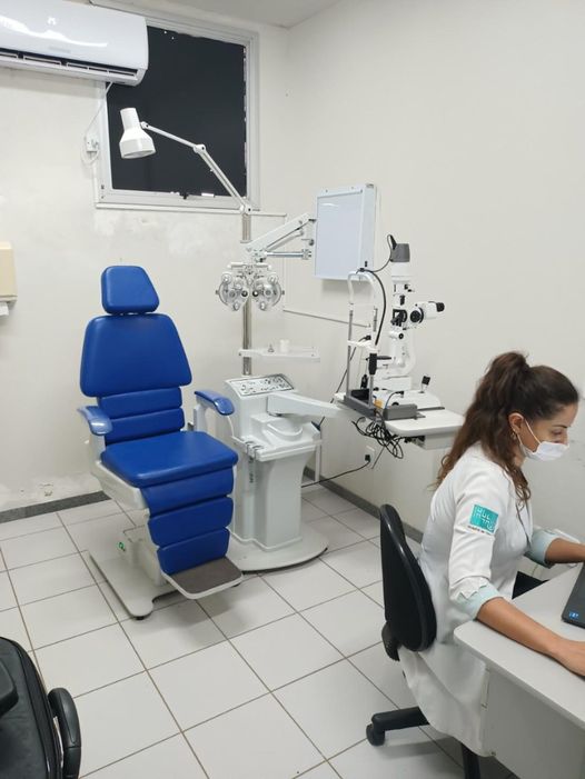 Ampliando as melhorias da Saúde do Município, a prefeitura de Araguari por meio da secretaria de Saúde, está otimizando as demandas de consultas oftalmológicas. O objetivo é zerar a fila de espera.