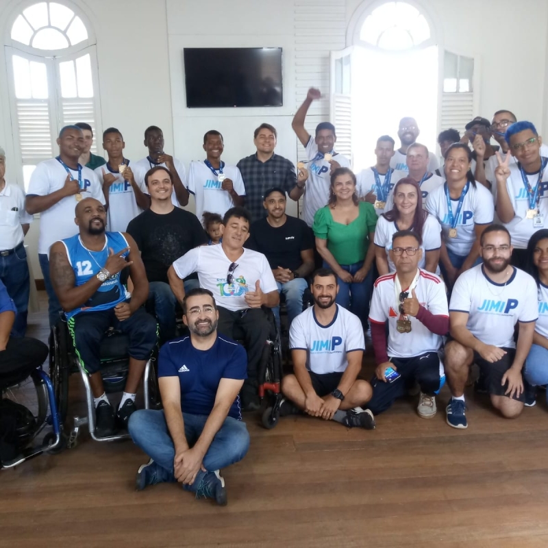Educação de Araguari em Movimento