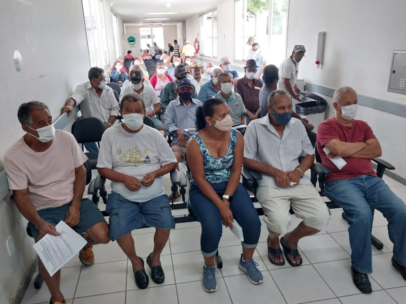 A Prefeitura Municipal de Araguari, por meio da secretaria de Saúde e Policlínica, realizou no dia 19, na policlínica, o dia D da Campanha Novembro Azul.