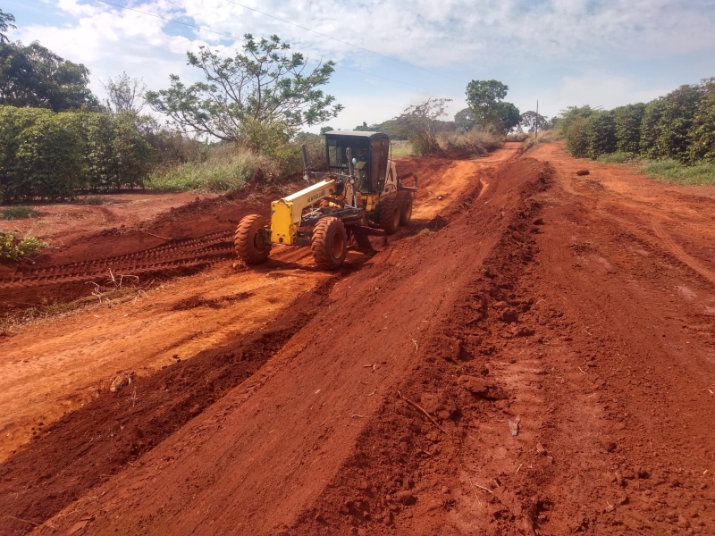 Serviços na Zona Rural são realizados com acompanhamentos técnicos