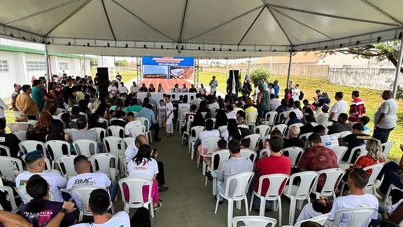 Após anos de abandono Centro de Iniciação Esportiva é inaugurado em Araguari