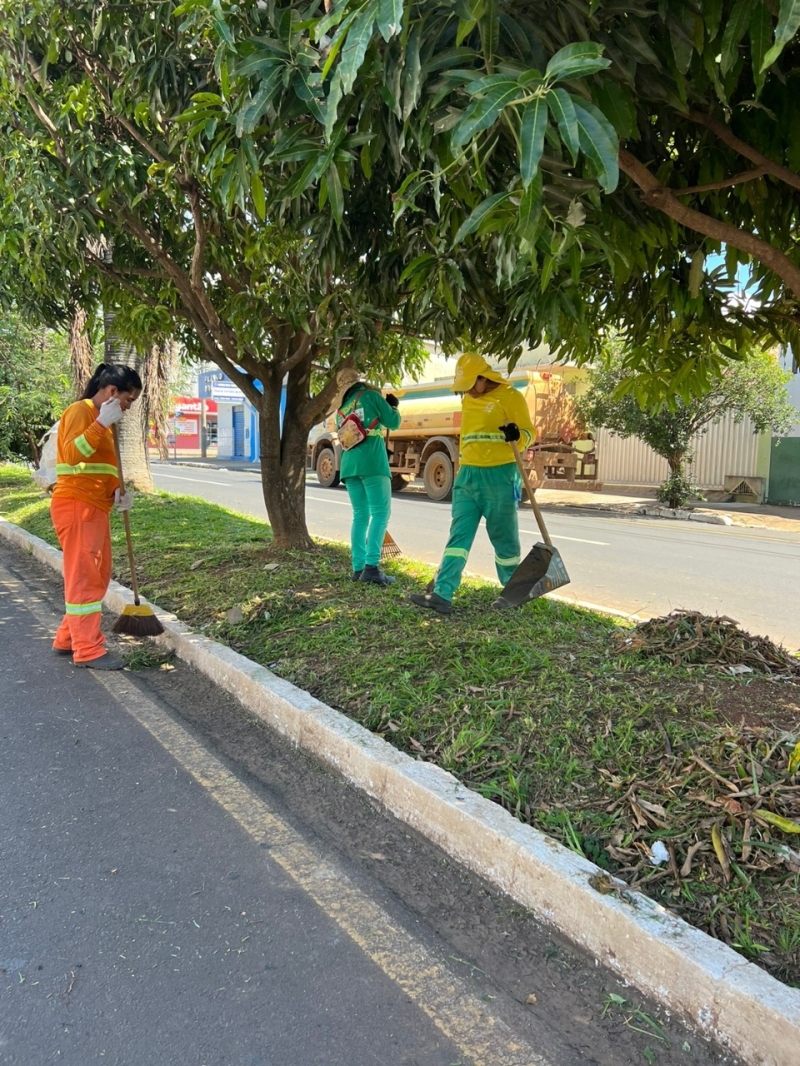 Serviços de limpeza são destaques em vários setores e distritos da município