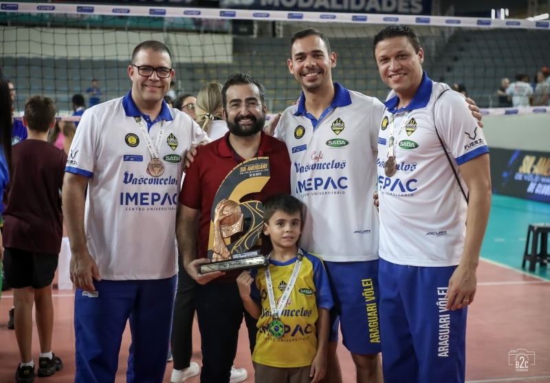 Araguari vive domingo histórico com as finais do Sul-Americano de Vôlei Masculino de Clubes