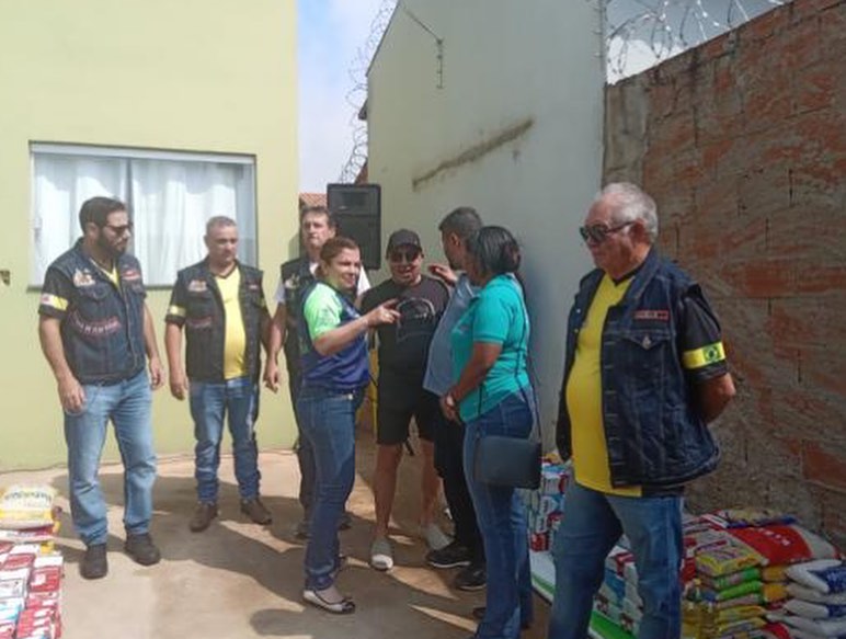 Na última semana, o Banco de Alimentos de Araguari, recebeu uma generosa doação do Moto Clube “Motocólatras”.