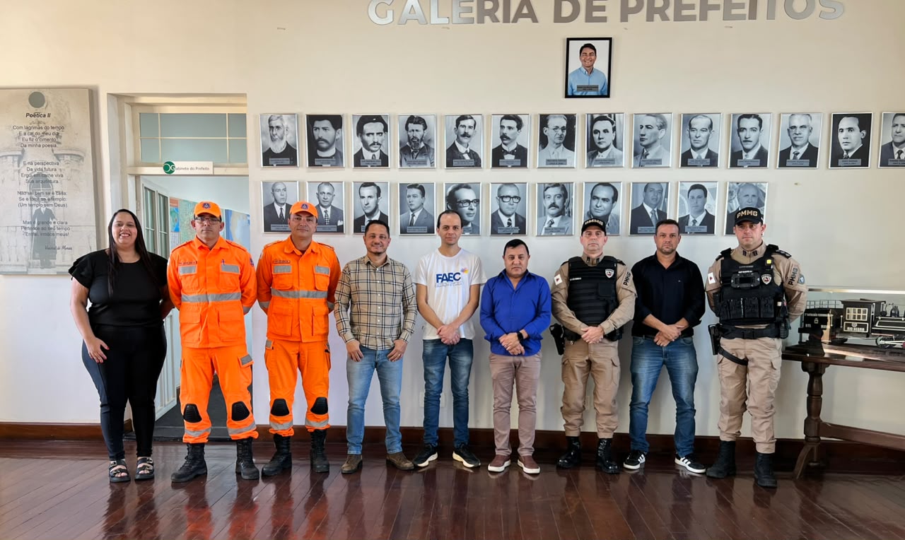 Reunião no gabinete do prefeito alinha segurança para o aniversário de 138 anos de Araguari